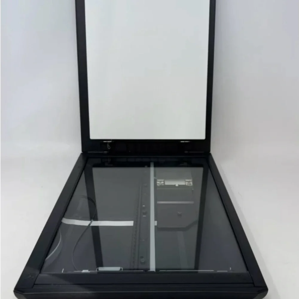 CANON CanoScan LiDE 210 New in Box